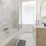 Bright 3br With Sea Views In By Buena Vista Sliema