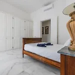 Lägenhet Bright 3br With Sea Views In By Buena Vista Sliema