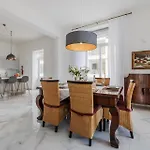 Lägenhet Bright 3br With Sea Views In By Buena Vista