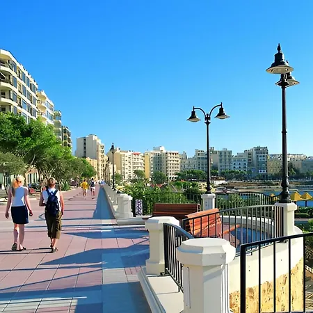 Bright 3br With Sea Views In By Buena Vista شقة *