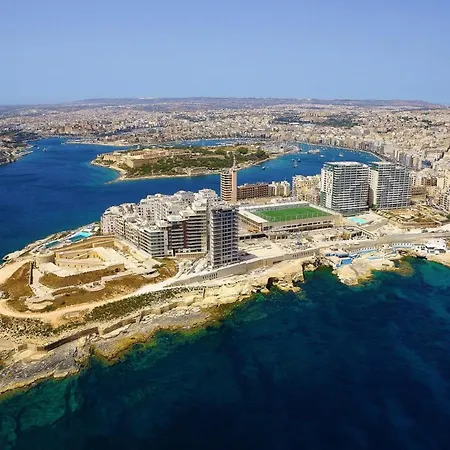 Bright 3br With Sea Views In Apartment Sliema