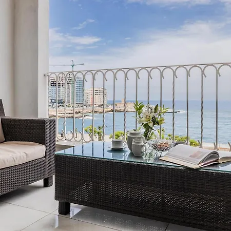 Apartment Bright 3br With Sea Views In Sliema